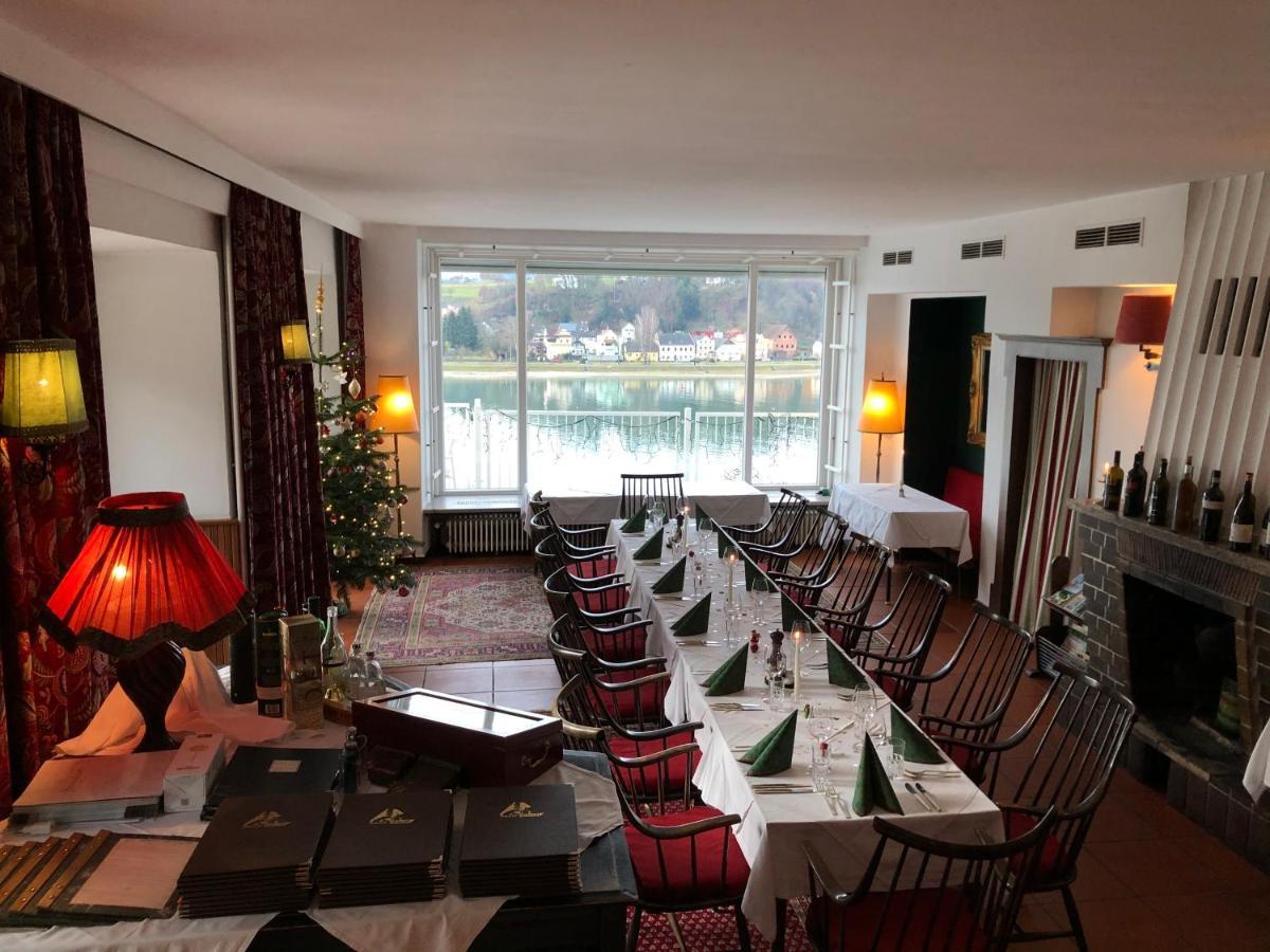 Hotel-Restaurant Faustschloessl Feldkirchen an der Donau Exterior photo